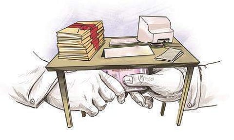 അഴിമതിയില് കേരളം രാജ്യത്ത് മൂന്നാം സ്ഥാനത്ത്; വകുപ്പുതല നടപടി എടുത്തത് ഒരു ഉദ്യോഗസ്ഥനെതിരെ മാത്രം