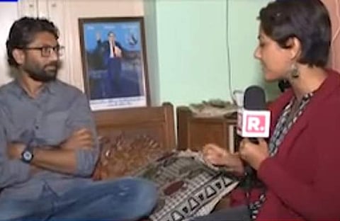 മോദിയോട് ഞാന് മാപ്പ് പറയില്ല; റിപബ്ലിക് ടിവിയെ പൊളിച്ചടുക്കി ജിഗ്നേഷ് മേവാനി