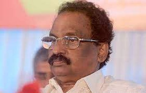 ഗവര്ണറുമായുള്ള ബന്ധം വഷളാക്കാന് ആരെയും അനുവദിക്കില്ല:  എകെ ബാലന്