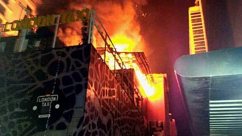 മുംബൈയില് കെട്ടിടത്തില് വന് തീപിടുത്തം ; 15 മരണം