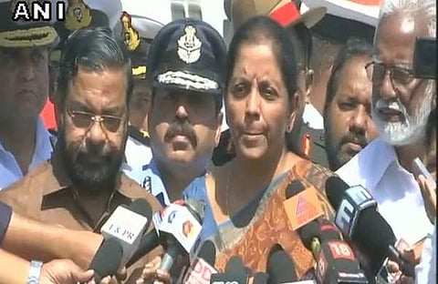 ഇതു രക്ഷാപ്രവര്ത്തനത്തിനുള്ള സമയമാണ്; വിവാദങ്ങളെക്കുറിച്ചു ചോദിച്ച മാധ്യമങ്ങളെ തള്ളി നിര്മല സീതാരാമന്