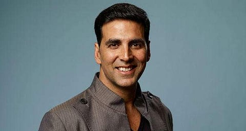 സ്ക്രിപ്റ്റ് തിരുത്തണമെന്ന് അക്ഷയ് കുമാര്; പറ്റില്ലെന്ന് സംവിധായകന്, മോഗുളില് താരമില്ല