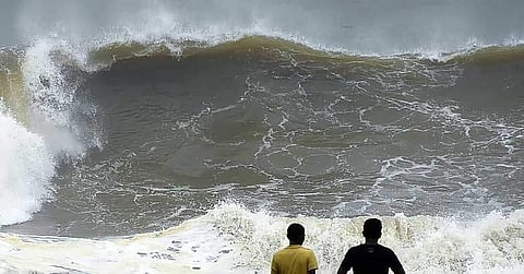 ഓഗസ്റ്റ് നാലോടെ ബംഗാള് ഉള്ക്കടലില് ന്യൂനമര്ദ്ദമെന്ന് മുന്നറിയിപ്പ്; ഒരുക്കങ്ങള് സജ്ജമാക്കിയെന്ന് മുഖ്യമന്ത്രി