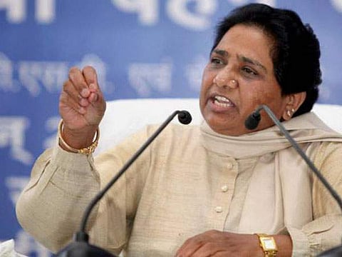 'മുസ്ലീങ്ങള് മഹാസഖ്യത്തിന് വോട്ട് ചെയ്യണം'; മായവതിക്ക് തെരഞ്ഞടുപ്പ് കമ്മീഷന്റെ നോട്ടീസ്