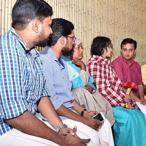 ഇറോമിന്റെ കേരളത്തിലെ ആദ്യ പരിപാടി ഡിവൈഎഫ്ഐ ക്യാമ്പയിന്