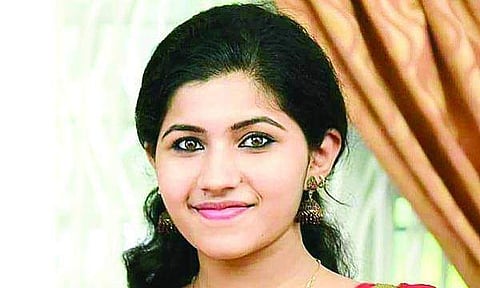 മിഷേലിന്റെ മരണം: ക്രൈംബ്രാഞ്ചിനെ കുഴക്കുന്ന ചോദ്യങ്ങളേറെ, അന്വേഷിക്കുന്നത് പൊലീസ് വിട്ടുകളഞ്ഞ കാര്യങ്ങള്