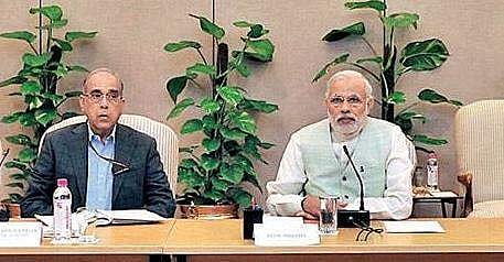 യുപി ഭരണം കേന്ദ്രത്തിന്റെ നിയന്ത്രണത്തില്; ഐഎഎസ് ഉദ്യോഗസ്ഥനെ നിരീക്ഷകനാക്കി മോദി