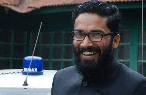 സിപിഎമ്മുകാര് തടഞ്ഞ സബ് കലക്ടര്ക്ക് റവന്യൂ മന്ത്രിയുടെ അഭിനന്ദനം, കൈയേറ്റം ഒഴിപ്പിക്കാന് ശക്തമായ നടപടികള്ക്കു നിര്ദേശം