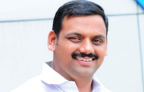 മിന്നല് ഹര്ത്താല്; കോടതിയലക്ഷ്യകേസില് ഡീന് ഇന്ന് ഹൈക്കോടതിയില് ഹാജരാകും