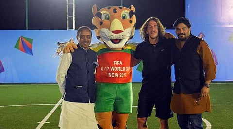 ഇന്ത്യയിലെത്തയത് പ്യുയോളാണോ ഇനിയസ്റ്റയാണോ; സത്യത്തില് പ്യുയോള് എത്ര ചാംപ്യന്സ് ലീഗ് നേടിയിട്ടണ്ട്?