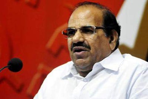 വിഴിഞ്ഞം കരാറിലെ നിക്ഷിപ്ത താത്പര്യങ്ങള് സര്ക്കാര് പരിശോധിക്കുമെന്ന് കോടിയേരി ബാലകൃഷ്ണന്; എല്ഡിഎഫ് ഉന്നയിച്ച ആരോപണങ്ങള് സിഎജിയും ശരിവെക്കുന്നു