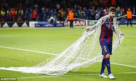 ഇതെന്ത് ശീലം; കളിക്കാര്ക്ക് ഇങ്ങനെയും ആകാമോ? കളി കഴിഞ്ഞ് ബാഴ്സ താരം പിക്വെ ചെയ്തത്..