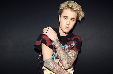 എന്റമ്മോ, ഇവന് പാട്ടു പാടന് തന്നെയാണോ വരുന്നേ? ബീബറിന്റെ ആവശ്യങ്ങള് കേട്ട് ഇന്ത്യക്കാര് മൂക്കത്ത് വിരല് വെക്കുന്നു