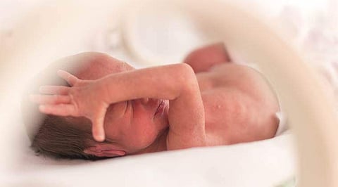 ലൈംഗിക ബന്ധത്തിന് നല്ല സമയം നോക്കണമെന്ന് ആര്എസ്എസ്; ചിട്ട പാലിച്ചാല് വെളുത്ത കുട്ടികളെ ഉണ്ടാക്കാം