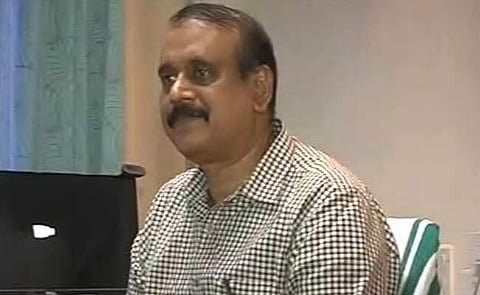 സെന്കുമാറിനെ തിരുത്തി സര്ക്കാര്, പൊലീസ് ആസ്ഥാനത്തെ സ്ഥലം മാറ്റം റദ്ദാക്കി