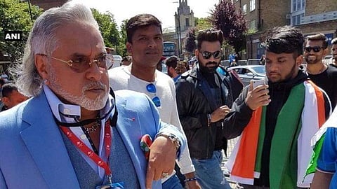 കളി കാണാന് വന്ന വിജയ് മല്യയെ കള്ളനെന്ന് വിളിച്ച് ഇന്ത്യന് ആരാധകര്