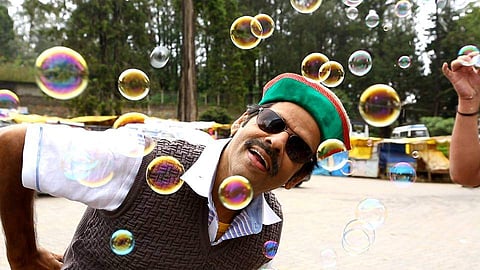 'എനിക്കിപ്പോള് പൂര്ണബോധ്യമായി എന്റെ ഒരുപിരിയും ലൂസായിട്ടില്ല'; ടിവി തല്ലിപ്പൊളിക്കുന്ന വിഡിയോ കണ്ട് ബാലചന്ദ്രമേനോന്; കുറിപ്പ്