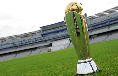 ബെറ്റുണ്ടോ? ഇന്ത്യ ജയിച്ചാല് നൂറിന് 147, പാക്കിസ്ഥാന് ജയിച്ചാല് നൂറിന് മുന്നൂറ്