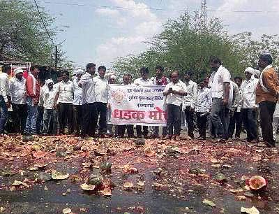 മഹാരാഷ്ട്രയിലെ കര്ഷകരുടെ സമരം പിന്വലിച്ചു