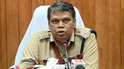 മുഖ്യമന്ത്രിയുടെ ഹെലികോപ്റ്റര് യാത്ര : പൊലീസിന് പങ്കില്ലെന്ന് ലോക്നാഥ് ബെഹ്റ
