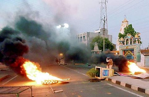 കര്ഷക സമരം; മരണം അഞ്ചായി, മധ്യപ്രദേശില് സംഘര്ഷം വ്യാപിക്കുന്നു