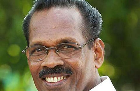 ബാറുകളുടെ ദൂര പരിധി കുറച്ചത് ടൂറിസ്റ്റുകള്ക്കായി: ടിപി രാമകൃഷ്ണന്