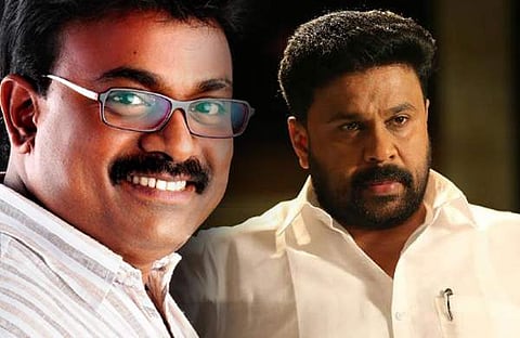 കുഞ്ഞിക്കൂനനില് നിന്നും മാറ്റിയത് ദിലീപല്ല; വീണുപോയ ഒരാളെ ചവിട്ടാന് എന്നെ ആയുധമാക്കരുത്; കലാഭവന് ഷാജോണ്