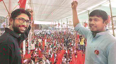 ആസാദി യാത്ര നടത്തി; കനയ്യ കുമാറിനേയും ജിഗ്നേഷ് മേവാനിയേയും ഗുജറാത്ത് പൊലീസ് കസ്റ്റഡിയിലെടുത്തു