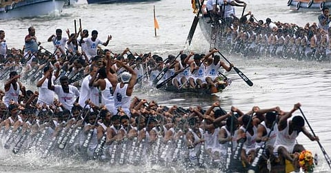 പുന്നമടക്കായലില് ആവേശം വാനോളമെത്തും; ഓളപ്പരപ്പിലെ വള്ളങ്ങളുടെ കുതിപ്പ് ഇന്ന്