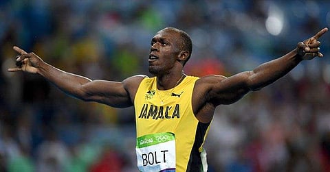 ഹോട്ട് ഡോഗ്സും 100 ചിക്കന്പീസും പിന്നെ മൂത്രവും: വിചിത്രമാണ് ഇവരുടെ തീറ്റക്കാര്യം