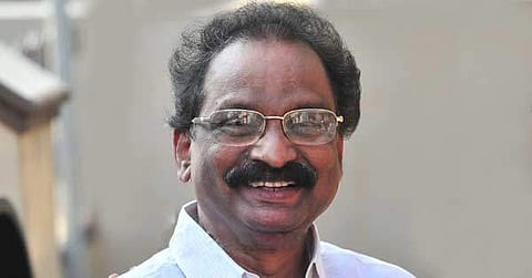 സ്വാശ്രയ മെഡിക്കല് പ്രവേശനം; എസ് സി/എസ് ടി വിദ്യാര്ത്ഥികളുടെ ഫീസ് സര്ക്കാര് നല്കും: എകെ ബാലന്