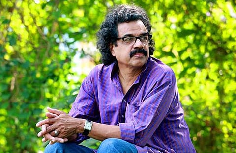 പെയ്തൊഴിയാത്ത പൂമരം: 'രതിസാന്ദ്രത'യെയും 'പും സ്ത്രീ ക്ലീബ'ത്തെയും പറ്റി