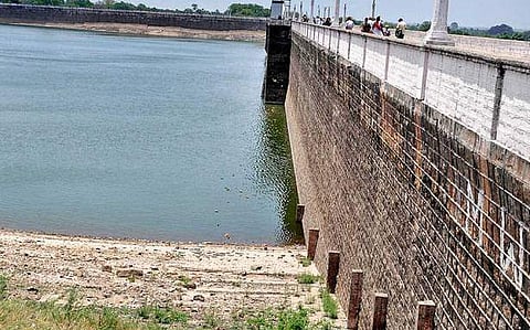 സംസ്ഥാനത്തെ ഡാമുകളില് വെള്ളമായില്ല: കേരളത്തെ കാത്തിരിക്കുന്നത് കടുത്ത വൈദ്യുതി പ്രതിസന്ധി