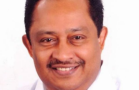 വിജയന് തോമസ് ബിജെപിയിലേക്ക്; തടയാന് ഐ ഗ്രൂപ്പിന്റെ അവസാനവട്ട ശ്രമം