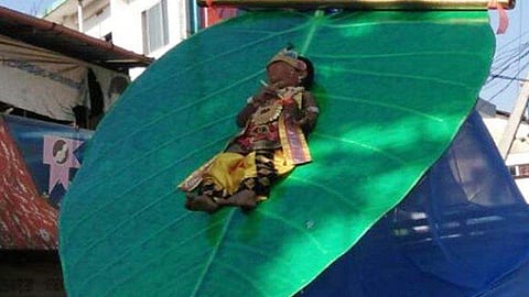 മൂന്ന് വയസുകാരനെ ആലിലയില് കെട്ടിയിട്ട സംഭവം: ബാലവകാശ കമ്മീഷന് കേസെടുത്തു