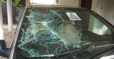 ഏഷ്യാനെറ്റ് ന്യൂസ് ആലപ്പുഴ ഓഫീസിന് നേരെ ആക്രമണം; അന്വേഷണത്തിന് പ്രത്യേക സംഘത്തെ നിയോഗിക്കാന് ഡിജിപിയുടെ നിര്ദേശം