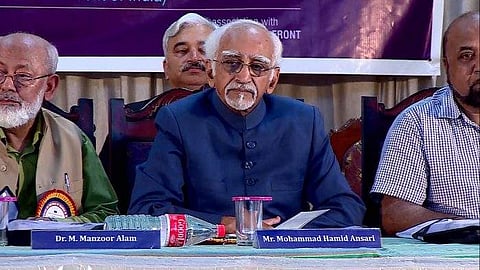 പോപ്പുലര് ഫ്രണ്ട് വേദിയില് മുന് ഉപരാഷ്ട്രപതി ഹമീദ് അന്സാരി