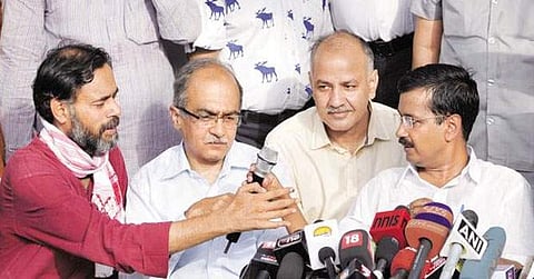 തീവ്ര വലതുപക്ഷത്തിനെതിരെ ഒന്നിച്ച് കെജരിവാളും യോഗേന്ദ്ര യാദവും; ഡല്ഹിയില് സംയുക്ത റാലി നടത്തും