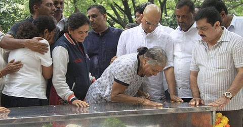 ഗൗരി ലങ്കേഷിന്റെ കൊലപാതകികള് നക്സലൈറ്റുകള് ആകാന് ഇടയില്ലെന്ന് സഹോദരി കവിത