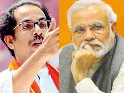 ആപ്പിലുടെ ശുഭദിനം പോലും നേരാത്തവരാണോ ഡിജിറ്റല് ഇന്ത്യ സൃഷ്ടിക്കുന്നതെന്ന് ശിവസേന