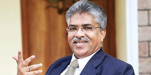 'ഇതൊക്കെ വലിയ പ്രശ്നമാണോ?' ആളുകള് പട്ടിണി കിടക്കുമ്പോഴാണ് ശബരിമലയ്ക്ക് വേണ്ടി സമയം കളയുന്നത്: കെമാല്പാഷ