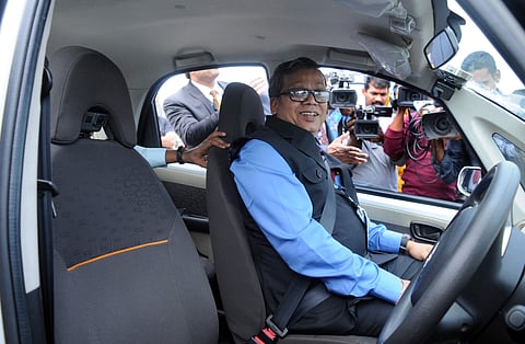 ഡിജിപി ലോക്നാഥ് ബെഹ്റയെ  'തട്ടിക്കൊണ്ടു പോയ' ഡ്രൈവറില്ലാ നാനോക്കാര്  ദാ ഇതാണ്