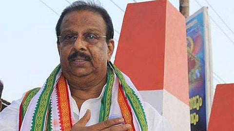 ശബരിമല വിഷയത്തില് മുഖ്യമന്ത്രിക്കും ദേവസ്വം മന്ത്രിക്കും അഭിപ്രായ വ്യത്യാസം; വിധി എതിരായാലും പ്രതിഷേധം തുടരുമെന്ന് കെ.സുധാകരന്