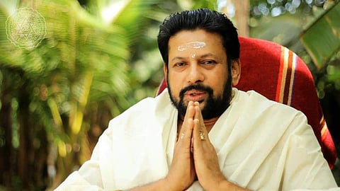 കോടതി വിധി സ്വാഗതാര്ഹം; അയ്യപ്പന്റെ അനുഗ്രഹമെന്ന് തന്ത്രി കണ്ഠരര് രാജിവര്