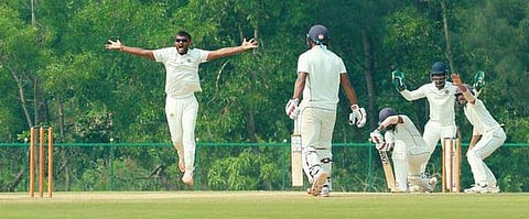 രഞ്ജി ട്രോഫി; കേരളത്തെ ജയത്തിലേക്കെത്തിച്ച് മധ്യപ്രദേശുകാരന്, ആന്ധ്രയെ തകര്ത്തുവിട്ടു