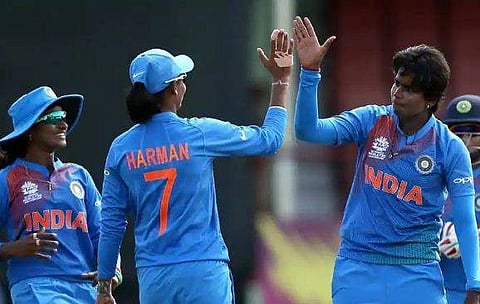 അയര്ലാന്ഡിനെ പറപറത്തി ഹര്മനും സംഘവും വനിത ട്വന്റി-20 ലോകകപ്പ് സെമിയില്