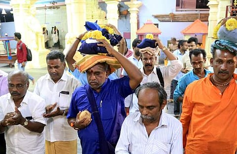 യുവതീ പ്രവേശനത്തില് നിലപാടെന്ത്? പറയാന് നേരമില്ലെന്ന് കേന്ദ്രമന്ത്രി