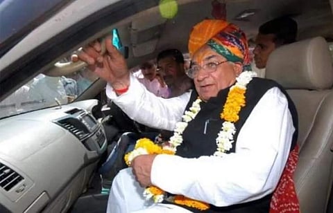 2014 ല് വയസ് 73, വര്ഷം അഞ്ച് കഴിഞ്ഞിട്ടും പ്രായം ഇപ്പോഴും 73 ല് തന്നെ; പ്രായം കൂടാതെ ബിജെപി സ്ഥാനാര്ത്ഥി