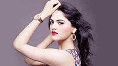 കാമുകന്റെ ഭാര്യയെ കൊന്നത് പത്തുലക്ഷത്തിന്റെ കൊട്ടേഷനിന്: മോഡല് അറസ്റ്റില്