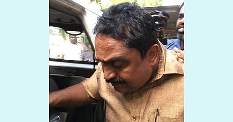 കെവിൻ വധക്കേസ്; കൈക്കൂലി വാങ്ങിയ എഎസ്എെയെ പിരിച്ചുവിട്ടു; ഡ്രൈവറുടെ മൂന്ന് വർഷത്തെ ആനുകൂല്യങ്ങൾ റദ്ദാക്കി